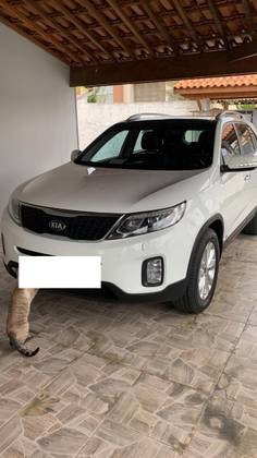 KIA SORENTO 3.5 V6 GASOLINA EX 7L 4WD AUTOMÁTICO KIA SORENTO 3.5 V6 GASOLINA EX 7L 4WD AUTOMÁTICO